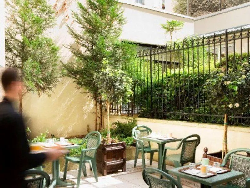 Timhotel Tour Eiffel Paris 3*,  France