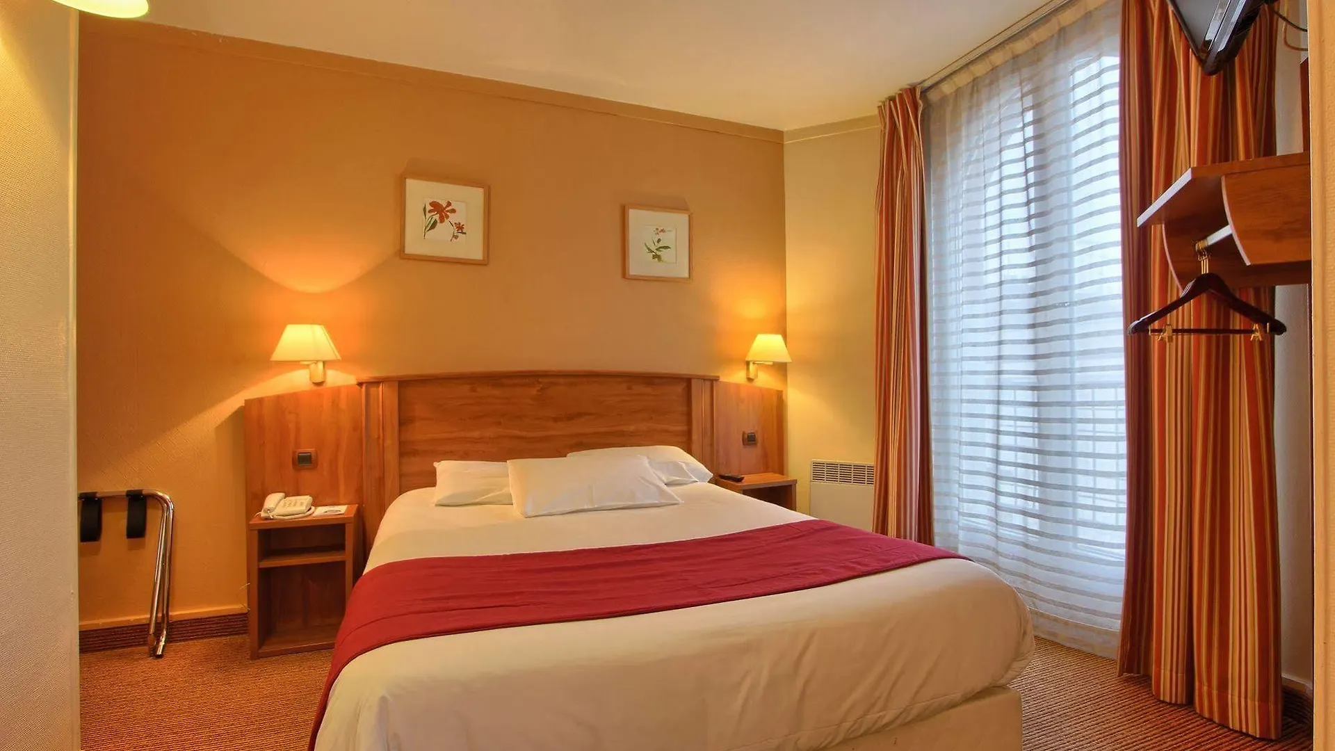 Timhotel Tour Eiffel Paris Hotel