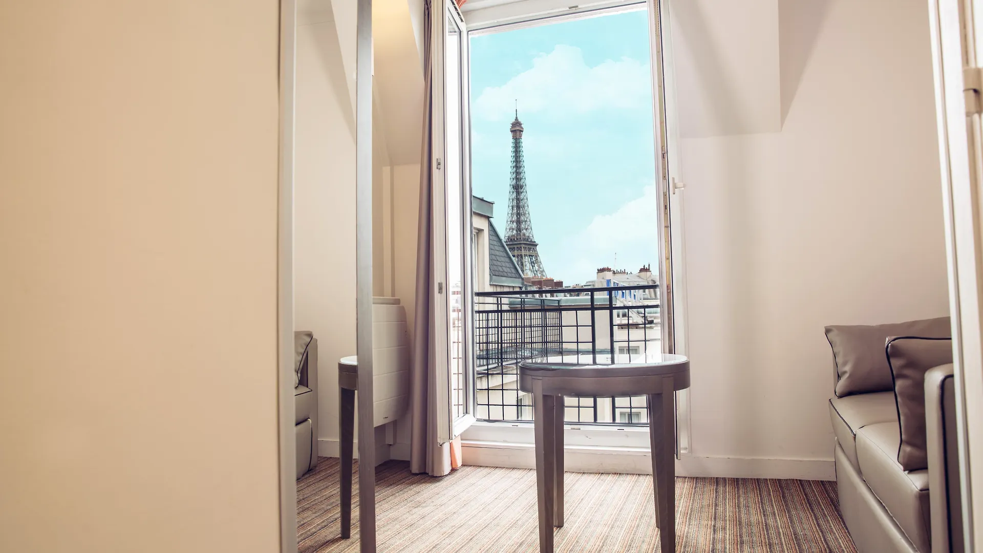 Timhotel Tour Eiffel Paris Otel