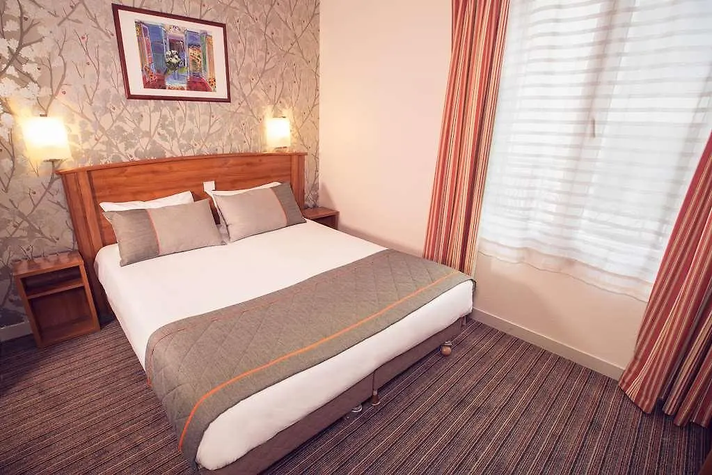 Timhotel Tour Eiffel Paris 3*,