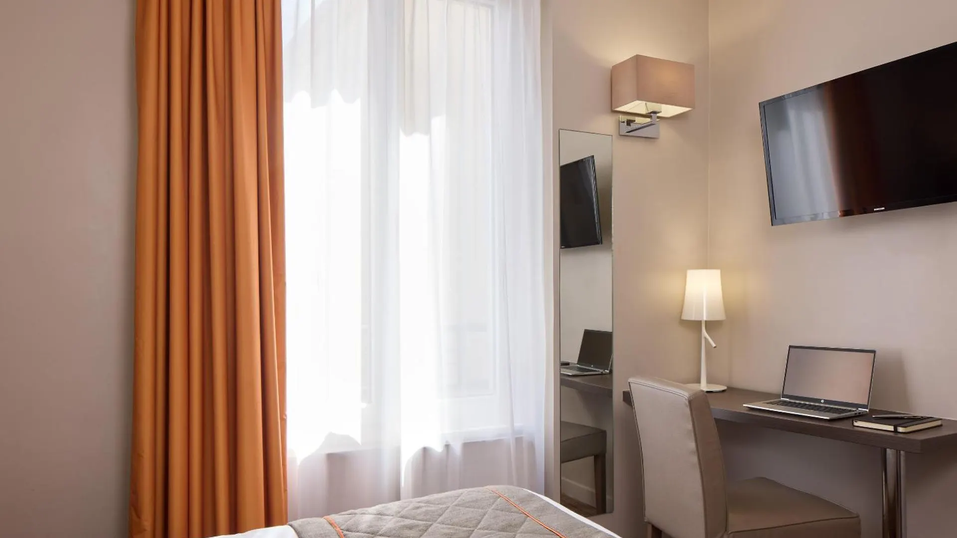 Hotell Timhotel Tour Eiffel Paris