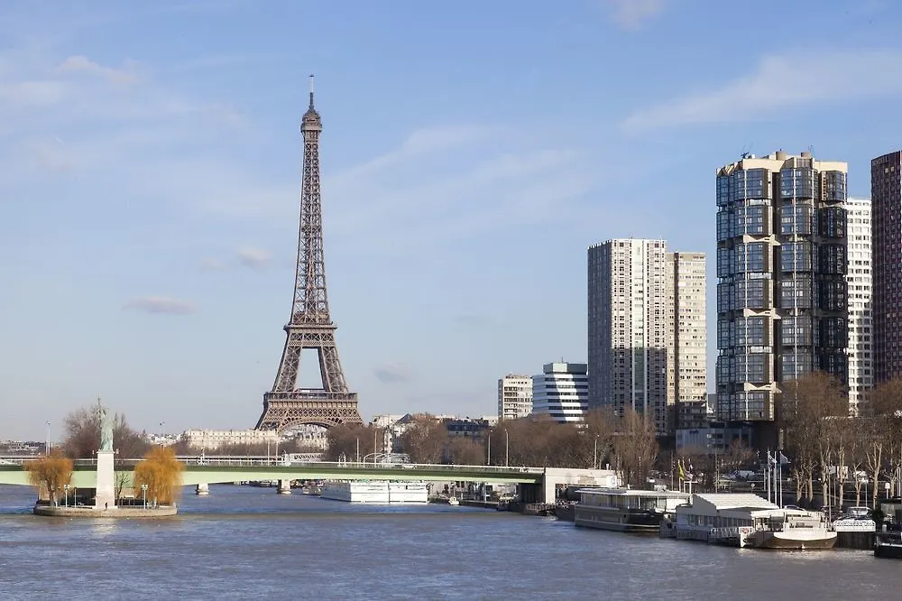 Timhotel Tour Eiffel Paris