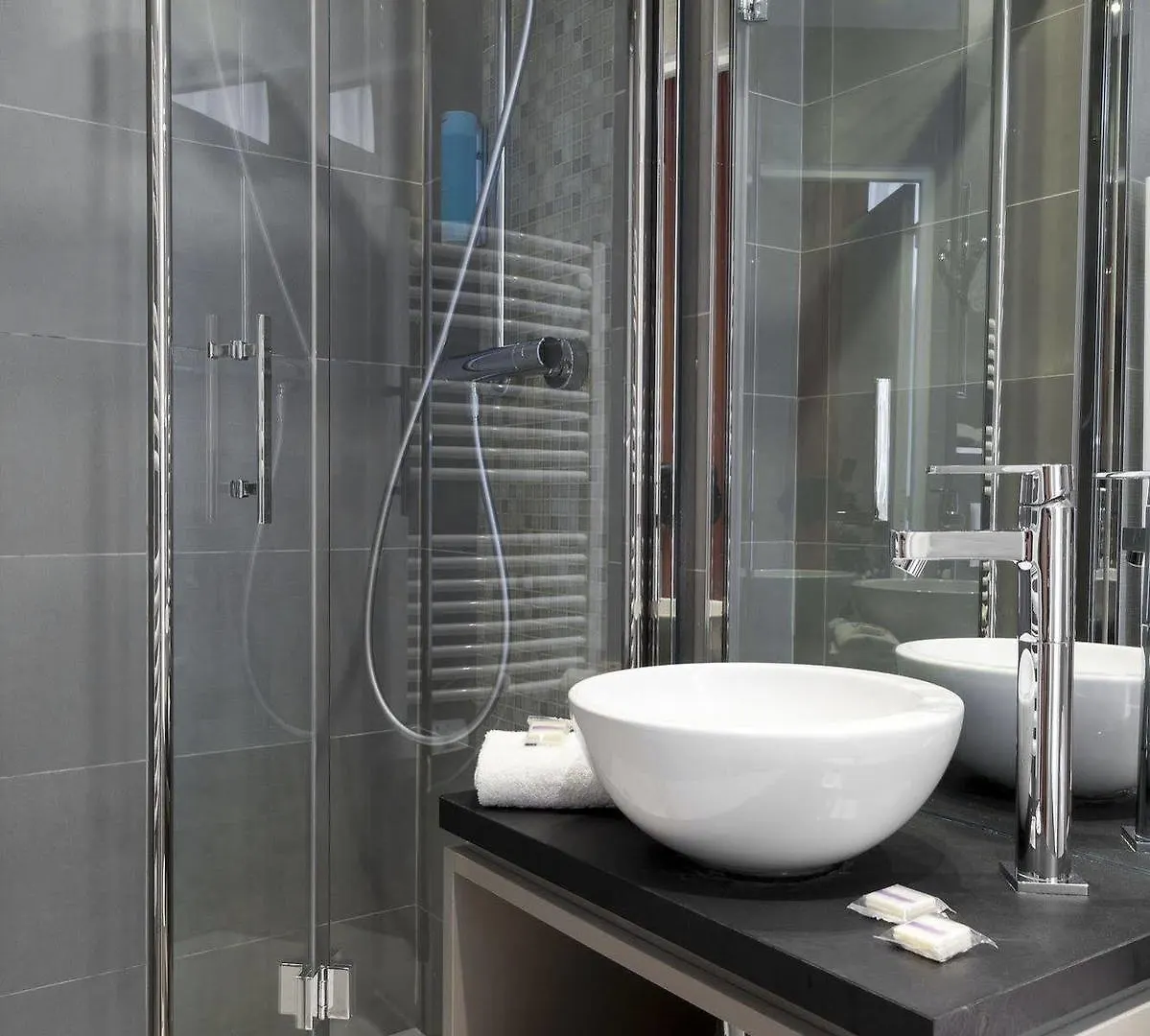 Timhotel Tour Eiffel Paris Hotell